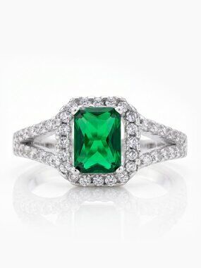 Emerald Green Gemstone Ring, real 925 Sterling Silver Charmed Aroma Size 7 BP